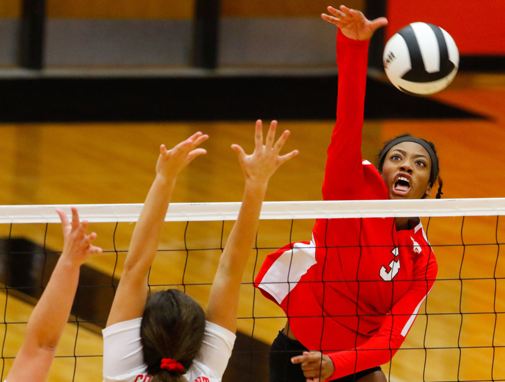 4A volleyball regional final: Crown Point vs. Munster